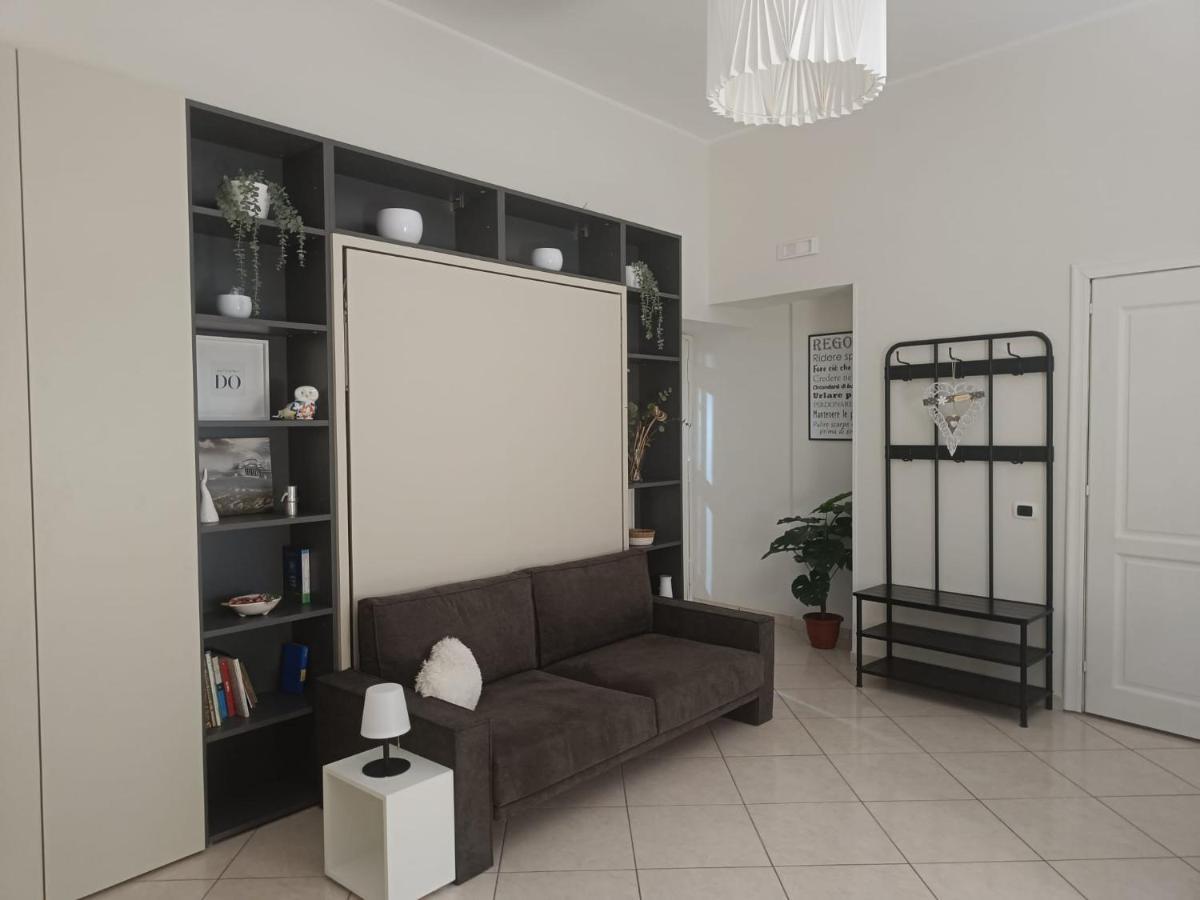 Apartamento Domusmadre Nápoles Exterior foto